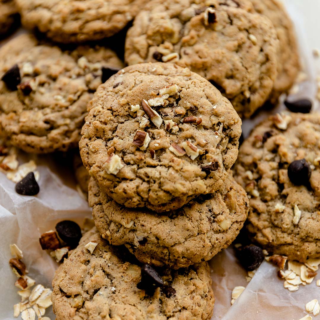 Chocolate Chip Oatmeal Walnut Cookies